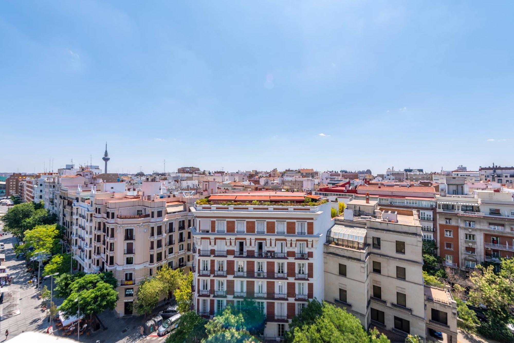Alcala Street View Apartment Madrid Luaran gambar
